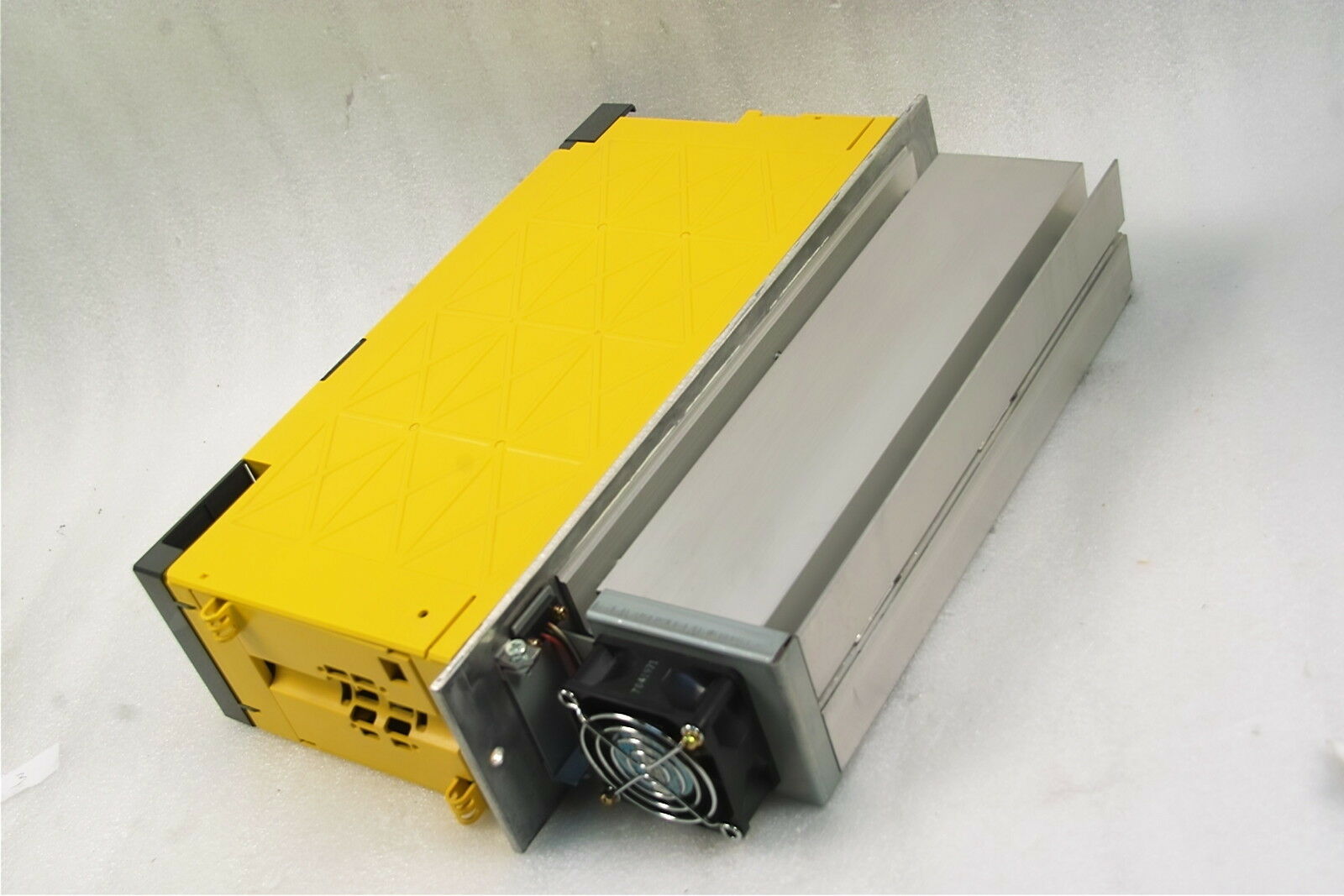 FANUC SERVO AMPLIFIER A06B-6114-H211